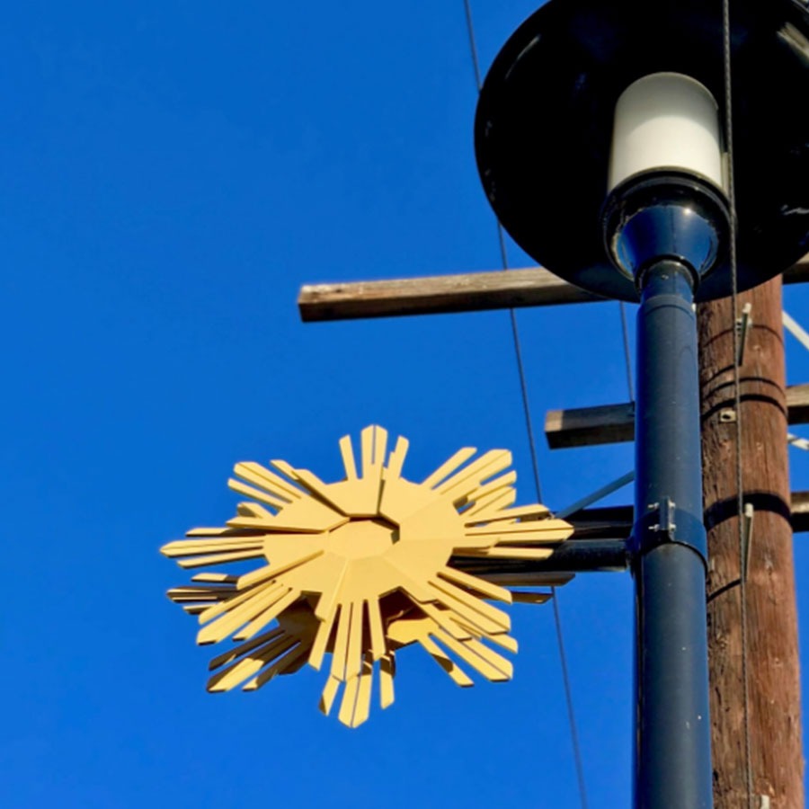 Street lamp sign of star in Filipinotown
